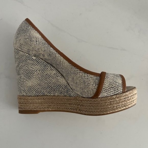 Tory Burch Sally Snake Print Wedge - Picture 3 of 6